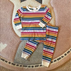 Hanna Andersson Pastel Rainbow Pajamas Size 75